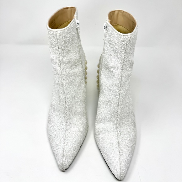 Betsey Johnson Kasey Pearl & Glitter Booties White 9.5M - Picture 5 of 11